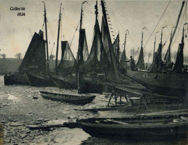 De vloot ingevroren in Den Helder.