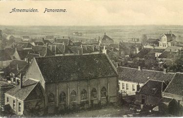 Het vroegere kerkgebouw van de Gereformeerde kerk aan de Lionstraat. In 1903 is deze kerk in gebruik genomen en in 1968 gesloopt.