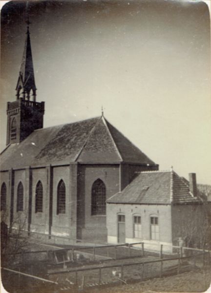 De oude consistorie achter de Hervormde kerk wordt dit jaar afgebroken.