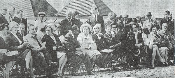 Bij de officiële opening van Het Zilveren Schor. Op de voorste rij Koningin Juliana en Prins Bernhard.